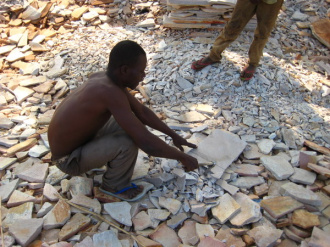 02 Le Decoupage De Notre Future Plaque Pour Pierrades